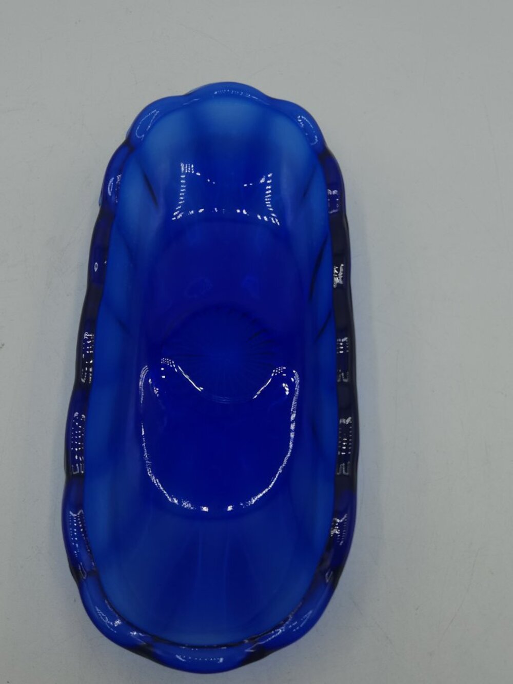 VTG ANCHOR HOCKING BLUE GLASS BANANA SPLIT DISH RELISH CANDY SERVING